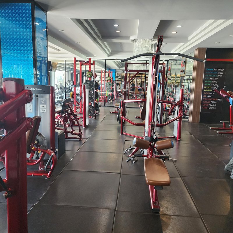 GM Lifefitness & Sweet’s GM Cafe Krabi
