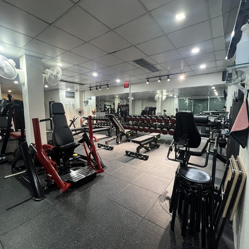 KOTR FIT GYM  ศาลายา